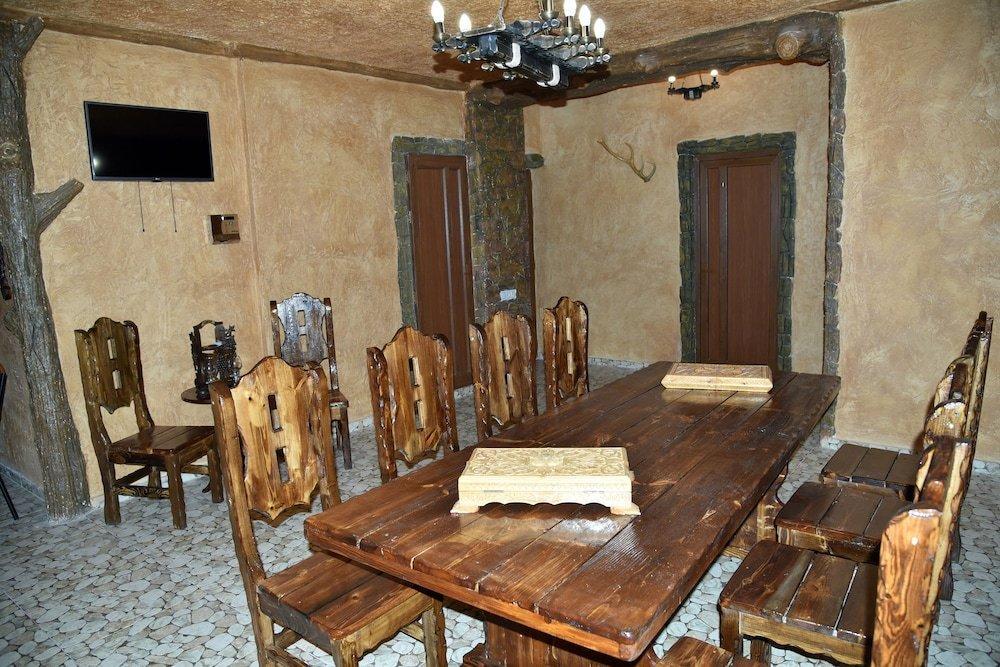 Narek+ Hotel Arrinj Екстериор снимка